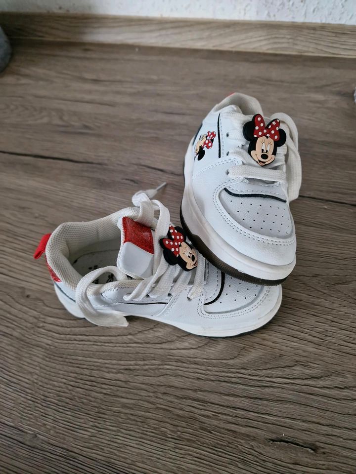 Minnie Maus Schuhe 23 in Meißner