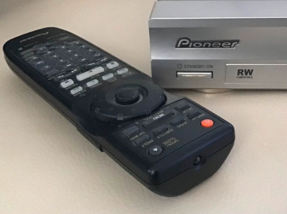 Pioneer DVD Player 545 Kopfhörer Kabel Fernbedienung Film Musik in Hersbruck