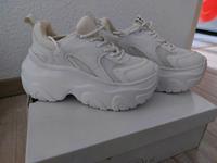 Neue Damen Sneaker Bershka - Plateau / Chunky - Gr. 38 - Weiß Leipzig - Gohlis-Nord Vorschau