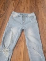 Jeans Hose Destroyed W 25 L 28/30 neu Brandenburg - Cottbus Vorschau