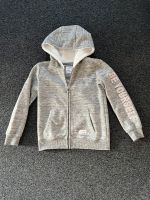 Sweatjacke grau Kapuze 134 140 Hessen - Bad Zwesten Vorschau