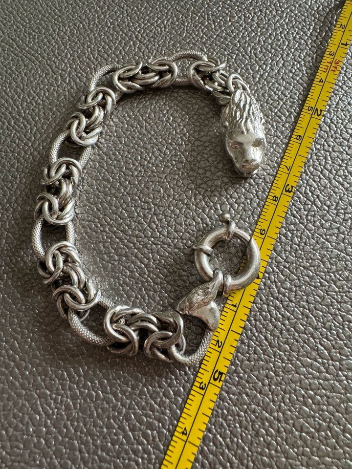Außergewöhnliches Silber Armband mit Löwenkopf in Riegelsberg