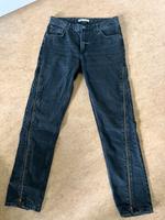Ungetragene Zara Herren-Jeans mit Zipper-Details Hessen - Bad Vilbel Vorschau