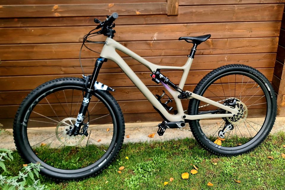 Specialized Expert Stumpjumper XL S5. in Beratzhausen