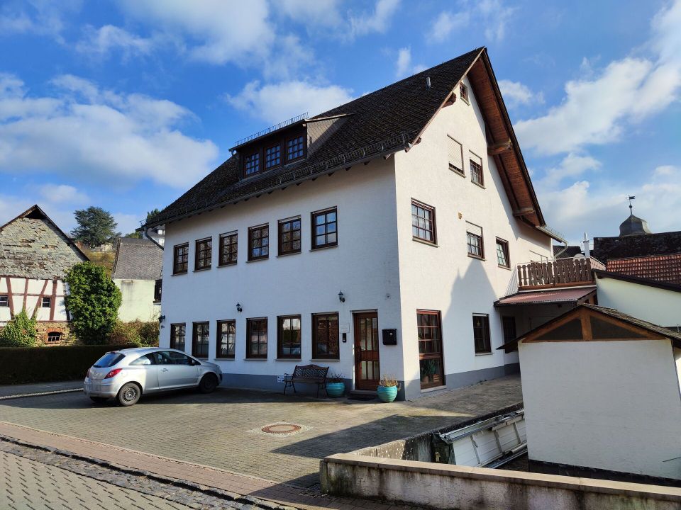 Wohn-Geschäftshaus in Weinbach-Elkerhausen in Weinbach