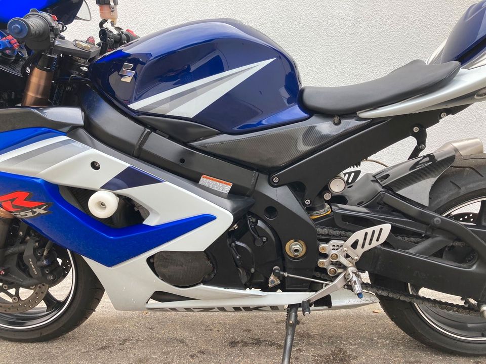 Suzuki GSXR 1000 K5, K6, TOP Zustand! Garantie möglich. in Kelheim