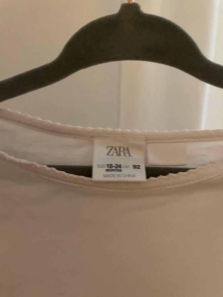 Zara Baby Body 92 Bodysuit Langarm rosa Mädchen 18-24 Monate in München