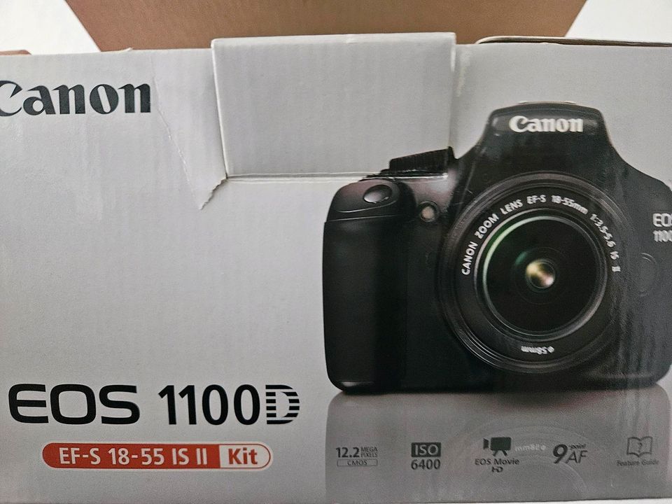 Canon EOS 1100D EF-S 18-55 IS Il in Herten