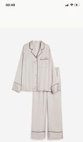 Schlafanzug Pyjama H&M Satin aktuelle Kollektion Gr. L Nordrhein-Westfalen - Bergisch Gladbach Vorschau