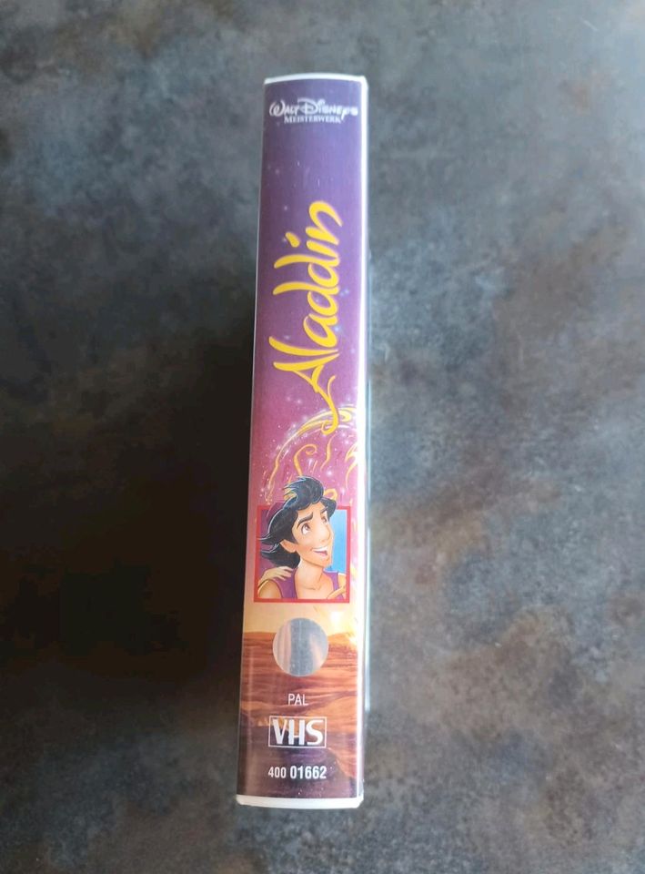 VHS Kassette Aladdin mit Hologramm Silber Edition 400 01662 in Kastellaun