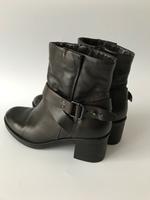 MJUS Schuhe Winterschuhe Stiefeletten Neuwertig Gr. 39 Niedersachsen - Rotenburg (Wümme) Vorschau