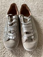 UGG Sneaker beige silbrig,36/37 Bayern - Amberg Vorschau