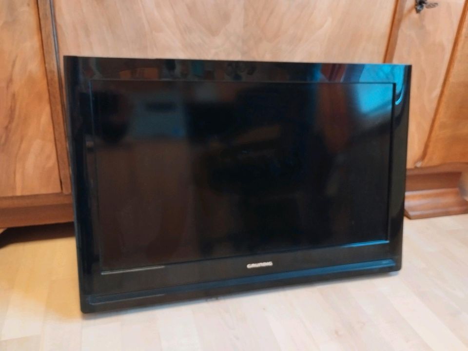 LCD Fernseher Grundig 26 GLX 4000 in Zarrendorf