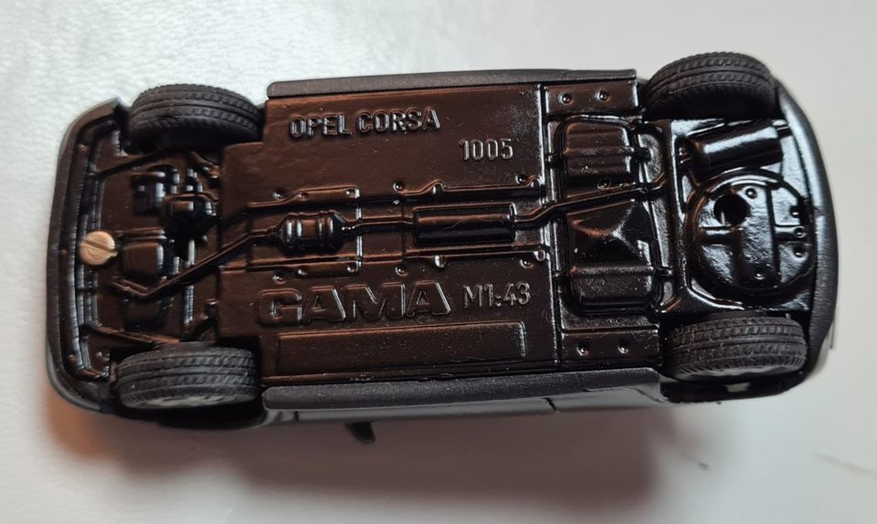 2 Gama Modellauto Opel Corsa, Opel Frontera 1/43 in Schwabach