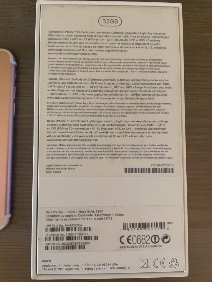 iPhone 7, 32 GB, rosé, Apple in Wuppertal
