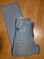 Jeans von Bershka Gr.36 Niedersachsen - Rhauderfehn Vorschau