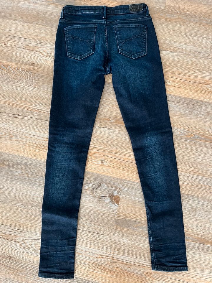 GARCIA DamenJeans RACHELLE W28/L32 SUPERSLIM dunkelblau TOP NP€79 in Nufringen