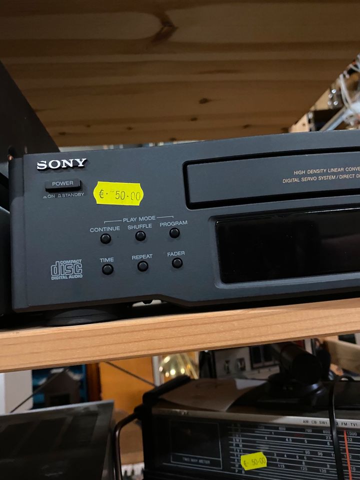 Sony CD Player CDP-M33 in Essen