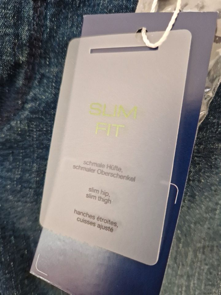 Jeans Heine blau Gr. 21 (42 kurz) Slim fit NEU mit Etikett in München