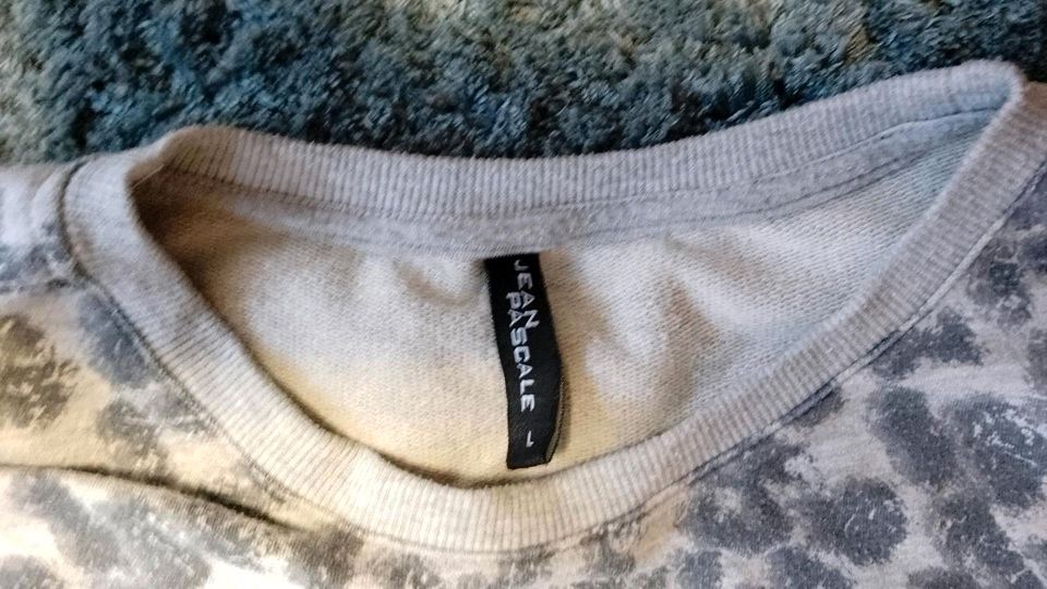 Sweater Jean Pascale grau Leoprint in Kaltenkirchen