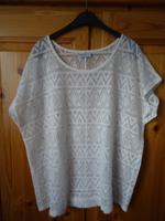 Schickes Top mit Lochmuster  Gr. 46 cremefarben Hessen - Grasellenbach Vorschau