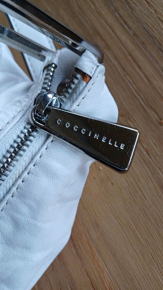 Tasche weiß Coccinelle in Neusäß