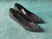 Verspielte Pumps aus Italien, Gr. 37 Hessen - Raunheim Vorschau