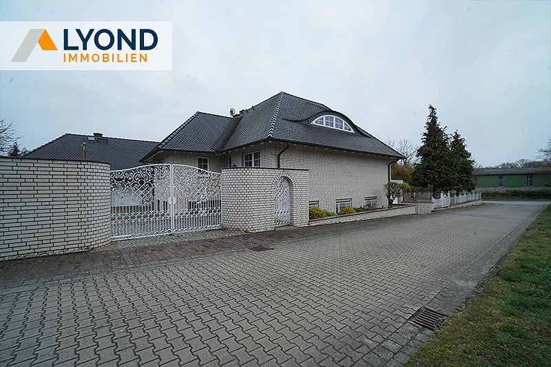 Sie suchen eine luxuriöse Villa mit angemessener Ausstattung? Schauen Sie sich diese Immobilie an! in Beetzendorf