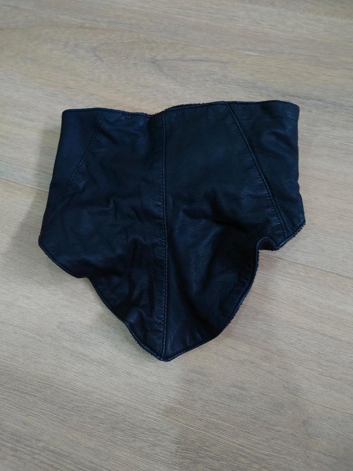 Motorradzubehör Handschuhe, Nierengürtel, Halstuch Leder in Mühldorf a.Inn