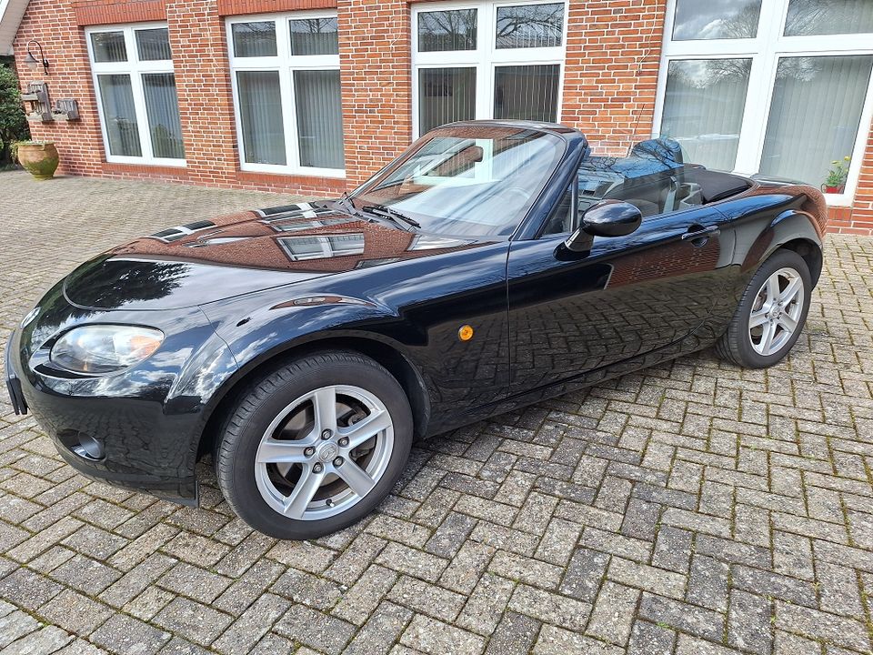 Mazda MX5 1.8 TÜV 10/2025, 2.Ha/ Klima in Westerstede