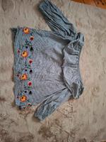 Zara Bluse Gr.L mit Stickerei Rüsche Niedersachsen - Hessisch Oldendorf Vorschau
