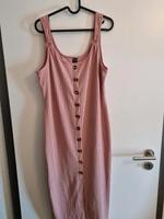 3 Sommer Kleider gr. 44 rot, schwarz, rosa Nordrhein-Westfalen - Kleve Vorschau