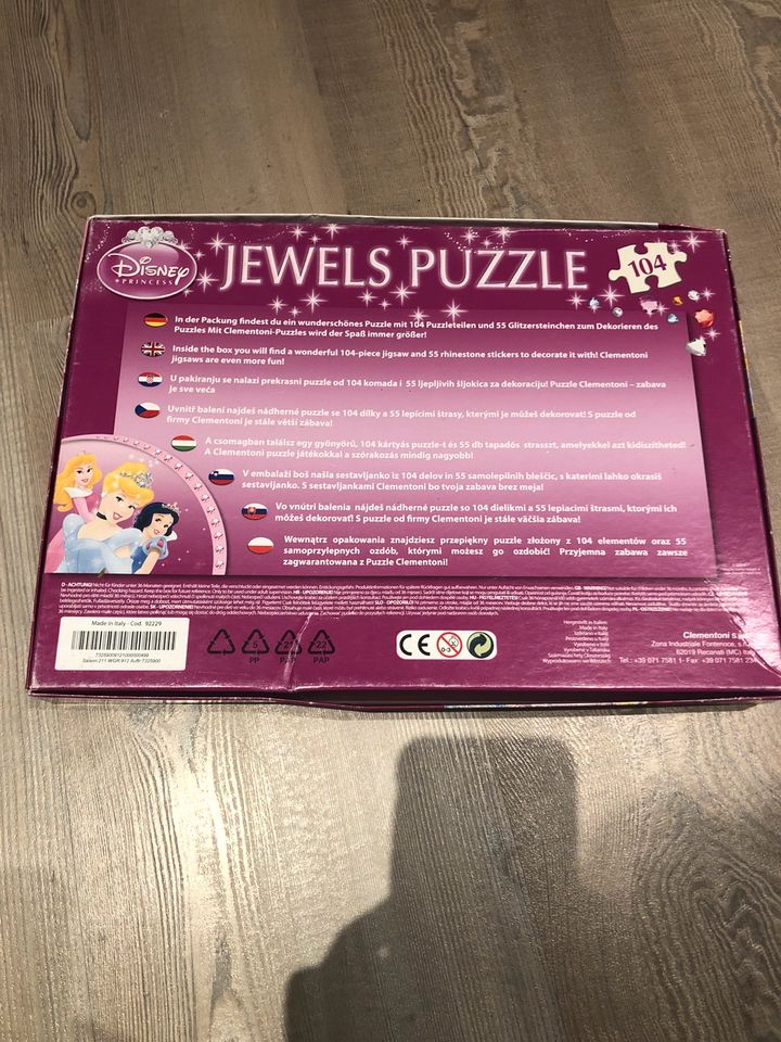 Jewels Puzzle - Disney Prinzes 104 Teile/ mit Stickers in Bergisch Gladbach
