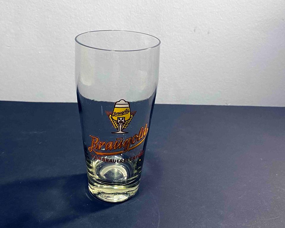 altes BIERGLAS Braugold VEB Brauerei Erfurt Emaille Malerei in Erfurt