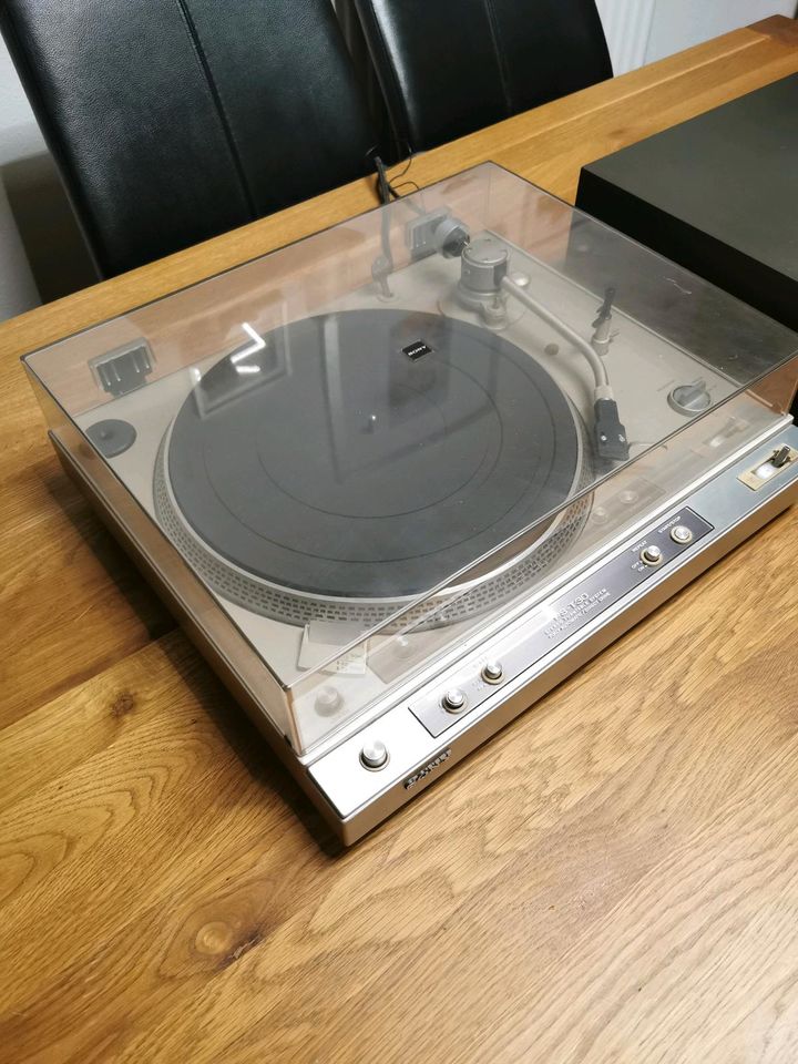 Plattenspieler Sony PS-T30 Verstärker Sanyo Receiver DCX 1950L in Winnenden