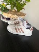 ADIDAS sneaker ( Leder/ gr 34 Nordrhein-Westfalen - Tecklenburg Vorschau