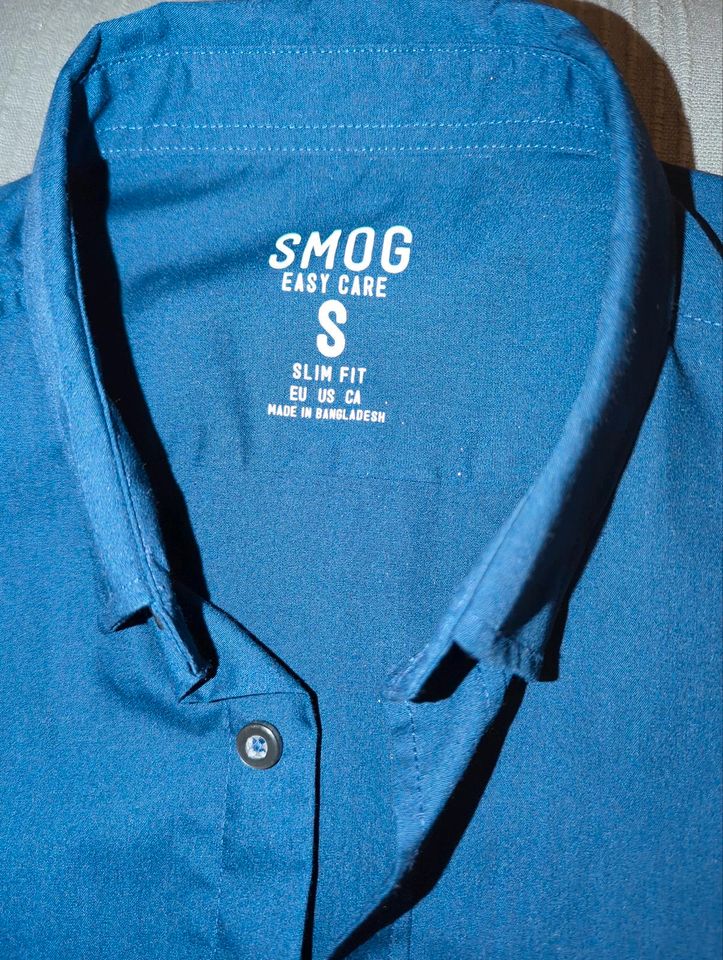 Hemd von Smog Gr. S dunkelblau in Gerlingen
