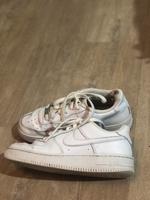 Nike air force 1 Low Damen Sport Schuhe Gr.38 Bayern - Lochhausen Vorschau