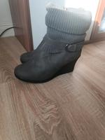 Verkaufe keilabsatzschuhe Sachsen - Mülsen Vorschau