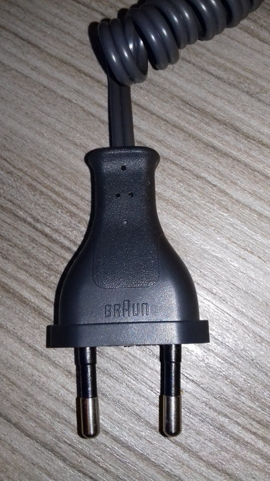 Braun  N16075 Ladekabel/Netzkabel für Rasierer in Voltlage