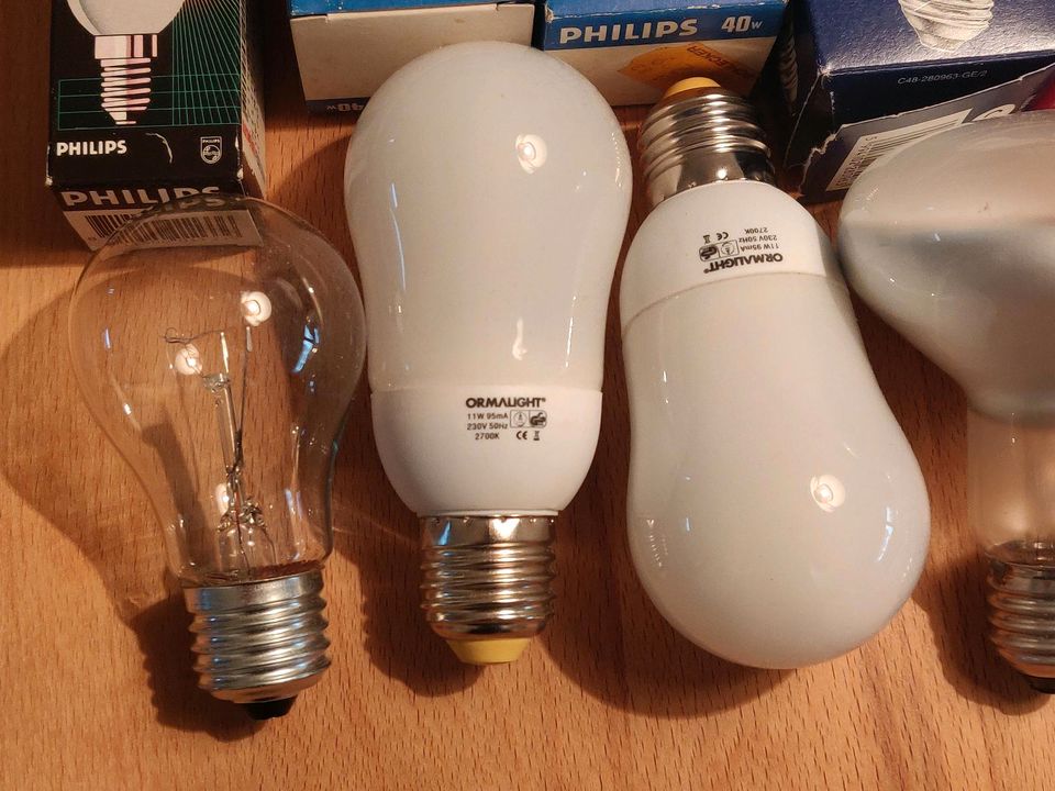 Glühbirnen Energiesparlampen Philips Osram in Deggingen