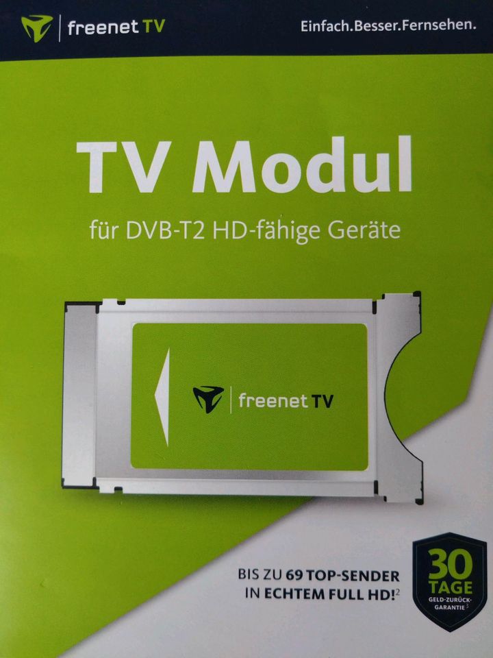 Freenet TV Modul DVB-T2 HD +Antenne mit Verstärker in Berlin