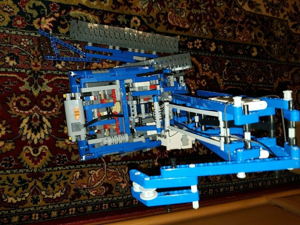 LEGO Technic 42042 - Seilbagger in Berlin