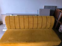 Sofa in gold/gelb Niedersachsen - Langenhagen Vorschau
