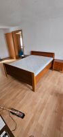 Schlafzimmer Bett Schrank Regale nachtschränkchen Nordrhein-Westfalen - Schleiden Vorschau