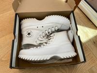 Converse Sneaker weiß Gr. 40 mit kleiner Plateausohle Nordrhein-Westfalen - Altena Vorschau