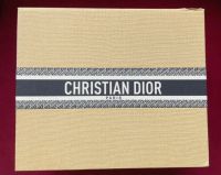 Christian Dior, AOG Couture Geschenkbox, Aufbewahrungsbox, Kissen Innenstadt - Köln Deutz Vorschau