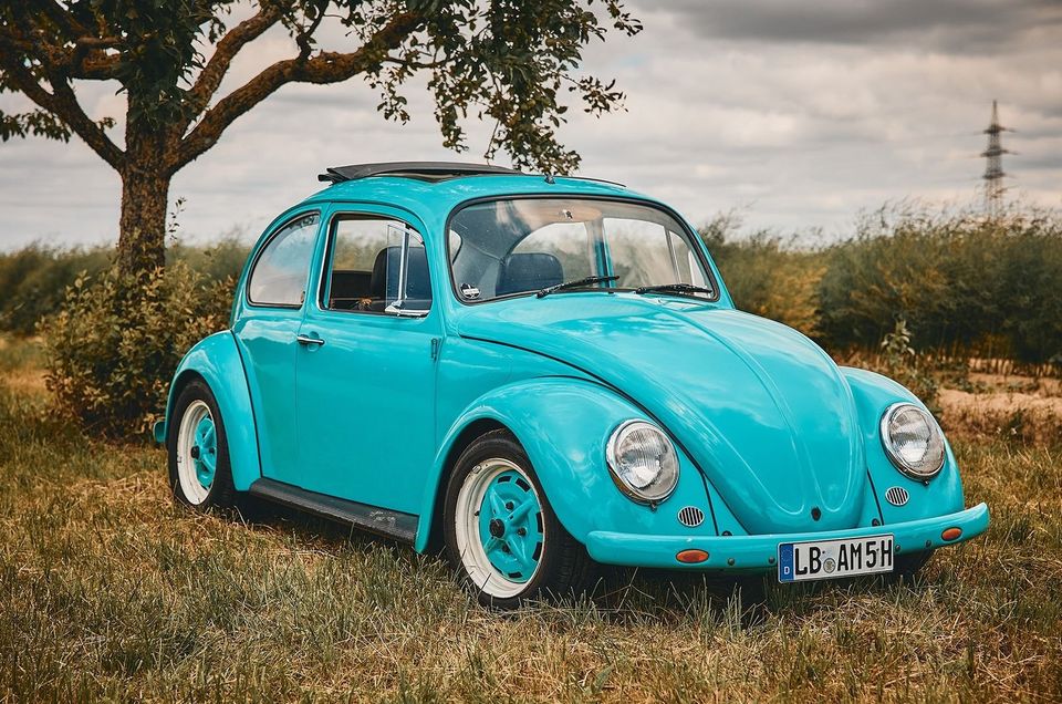 VW KÄFER + Chauffeur mieten HOCHZEITSAUTO OLDTIMER PORSCHE in Ludwigsburg