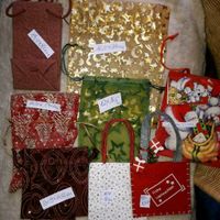 WeihnachtsVerpackungen Tüten Dosen BeutelTellerl Stoffe Nordrhein-Westfalen - Rheurdt Vorschau