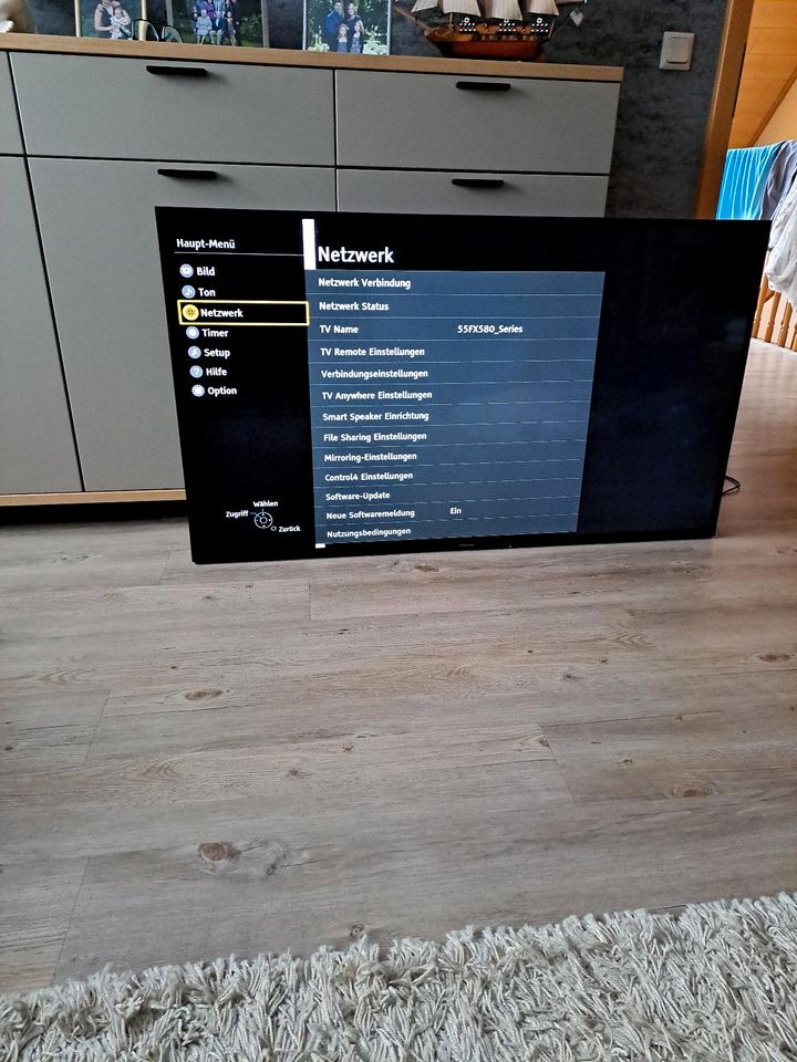 Panasonic Fernseher mit Halterung. in Neuenkirchen - Merzen